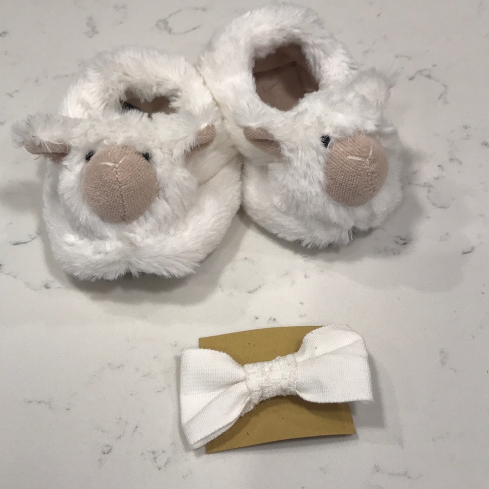 Pottery Barn Baby Slippers
